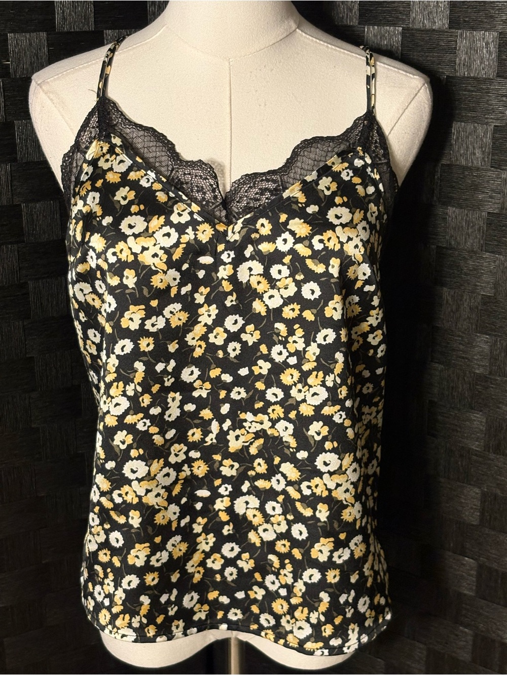 Abercrombie & Fitch Ditzy Yellow Floral Black Lace Slip Camisole S/M